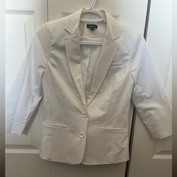 Reitmans White Blazer - Picture 3 of 4